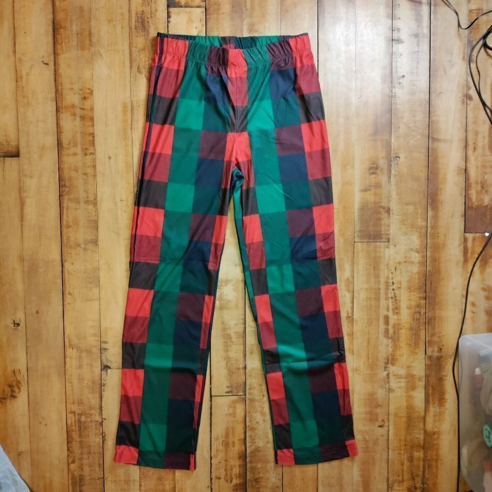 Old Navy pajama set size 14 to 16 Christmas pajamas Santa surfing plaid Holiday - Picture 5 of 6